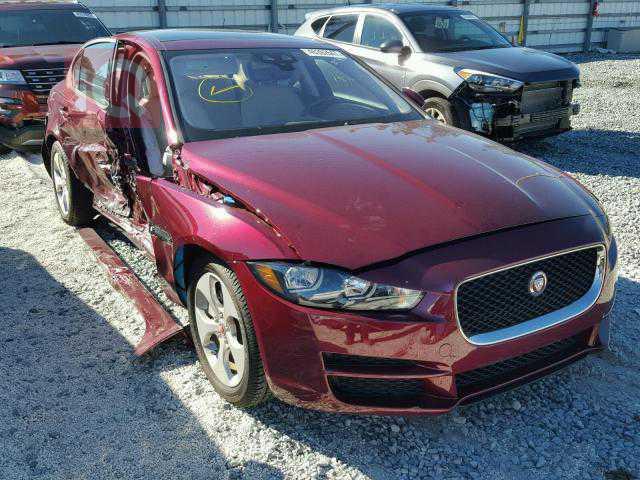 جاكوار XE